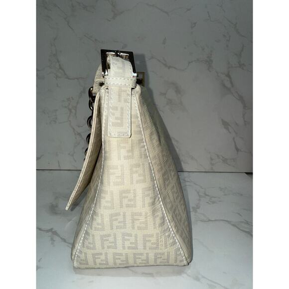 Fendi Zucchino Spalmati Forever Mama Baguette White - Picture 4 of 9